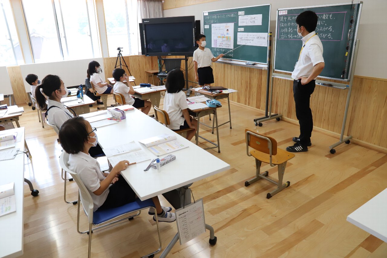 $B:T>.%H%T%C%/<L??(B