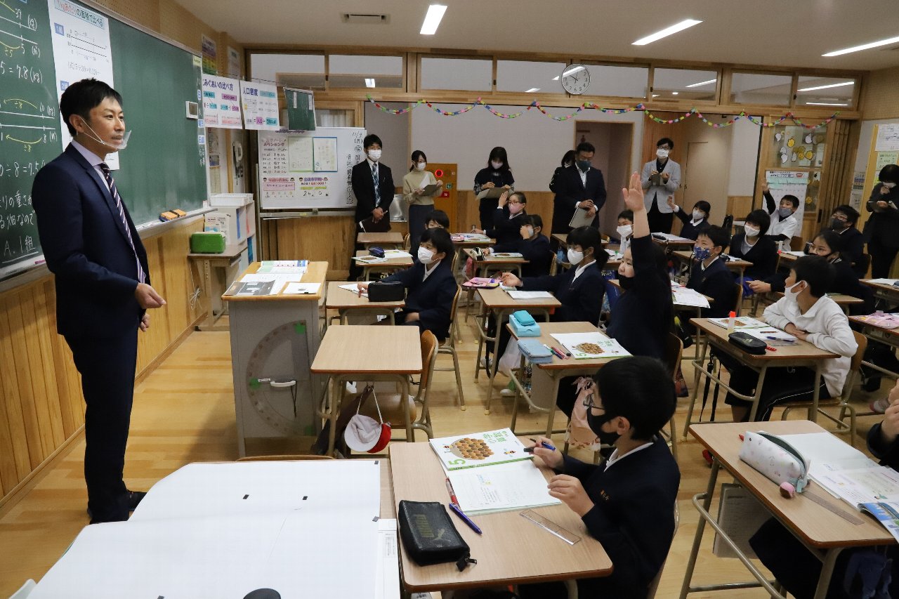 $B:T>.%H%T%C%/<L??(B