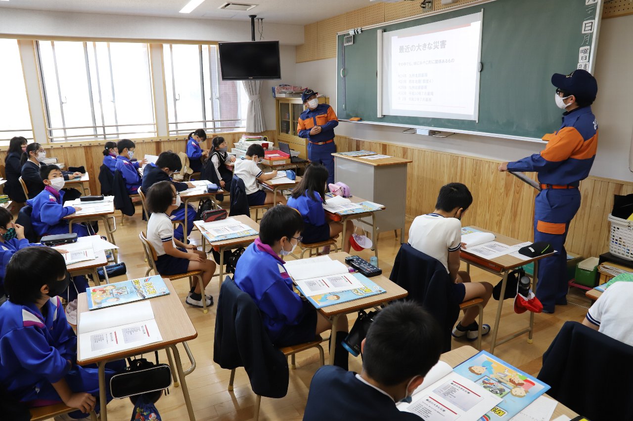 $B:T>.%H%T%C%/<L??(B