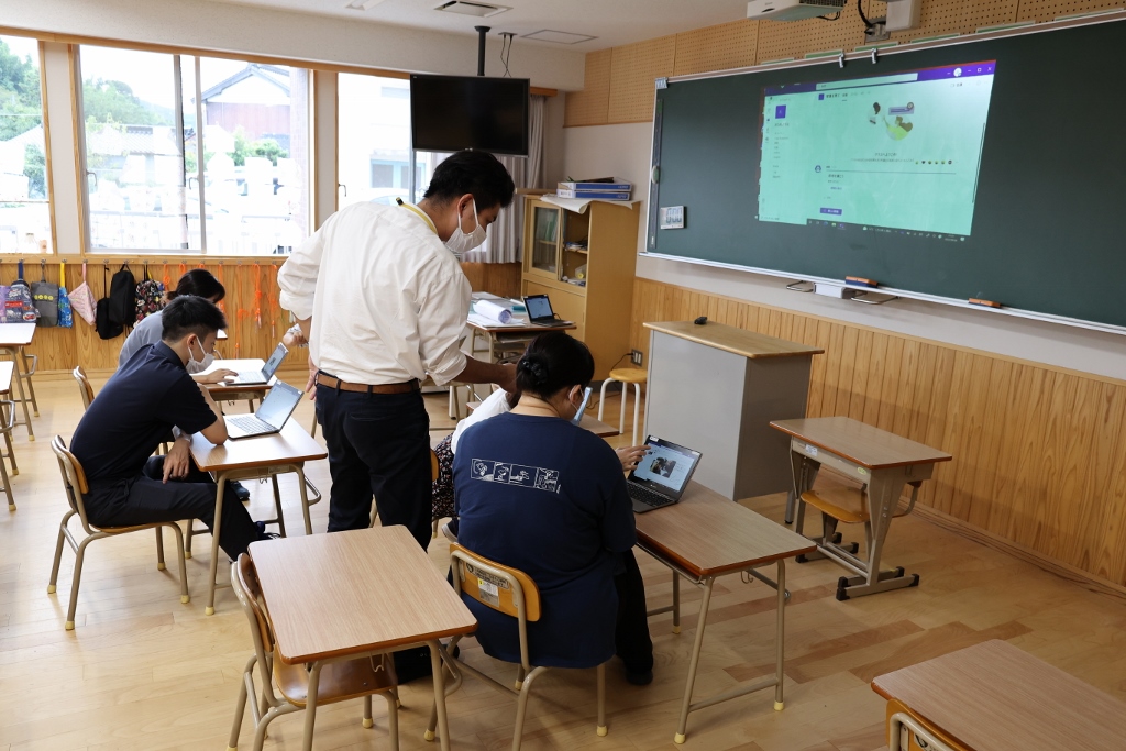 $B:T>.%H%T%C%/<L??(B