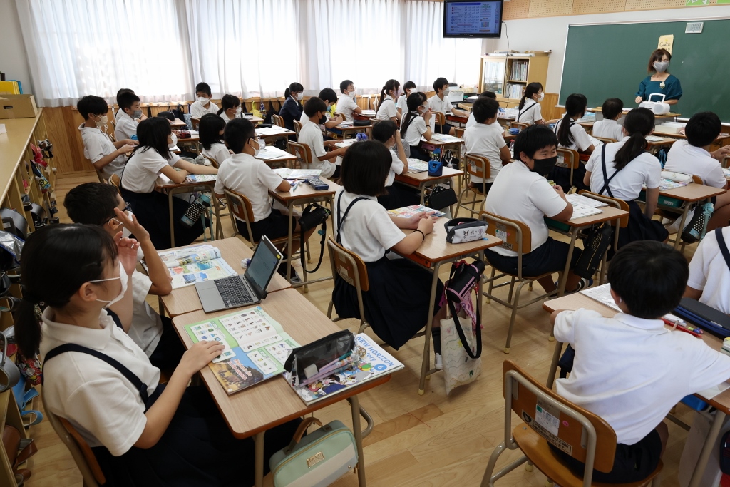 $B:T>.%H%T%C%/<L??(B